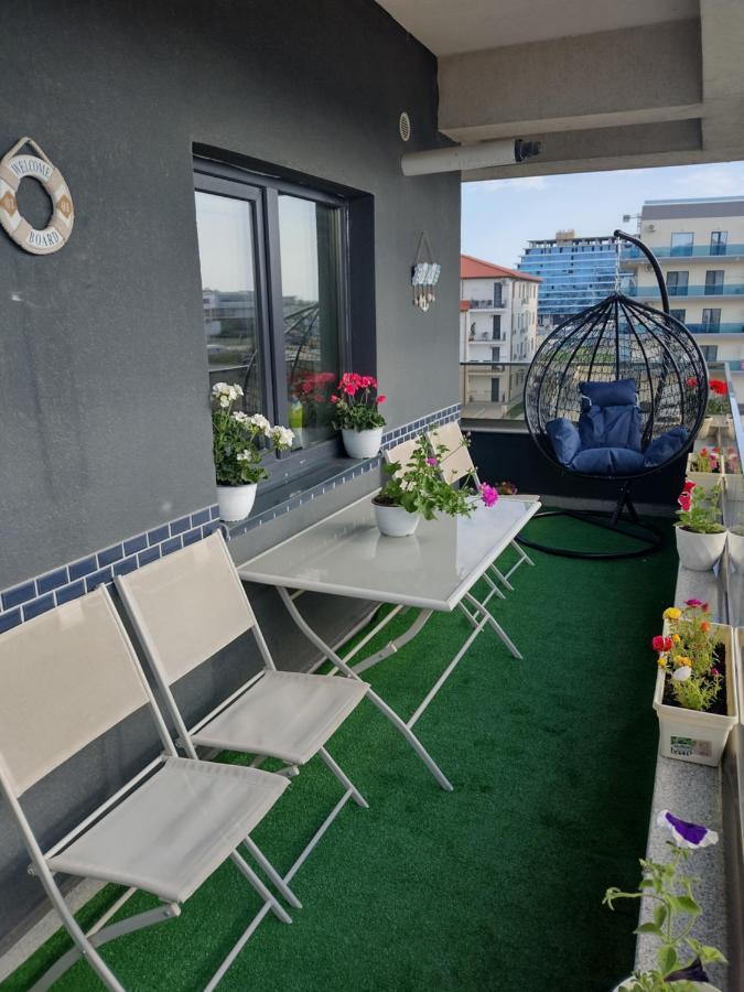 Natalia Apartment นาโวดาริ ภายนอก รูปภาพ