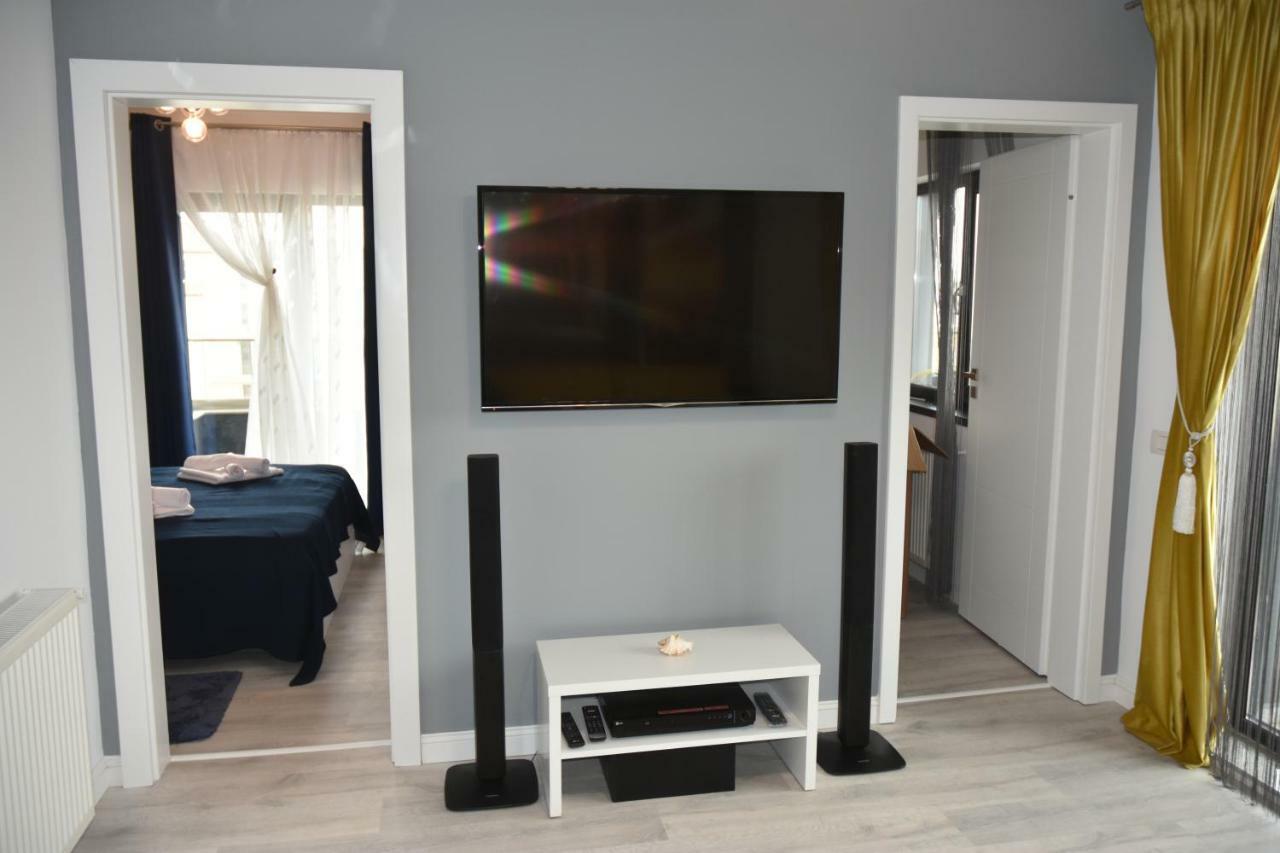 Natalia Apartment นาโวดาริ ภายนอก รูปภาพ